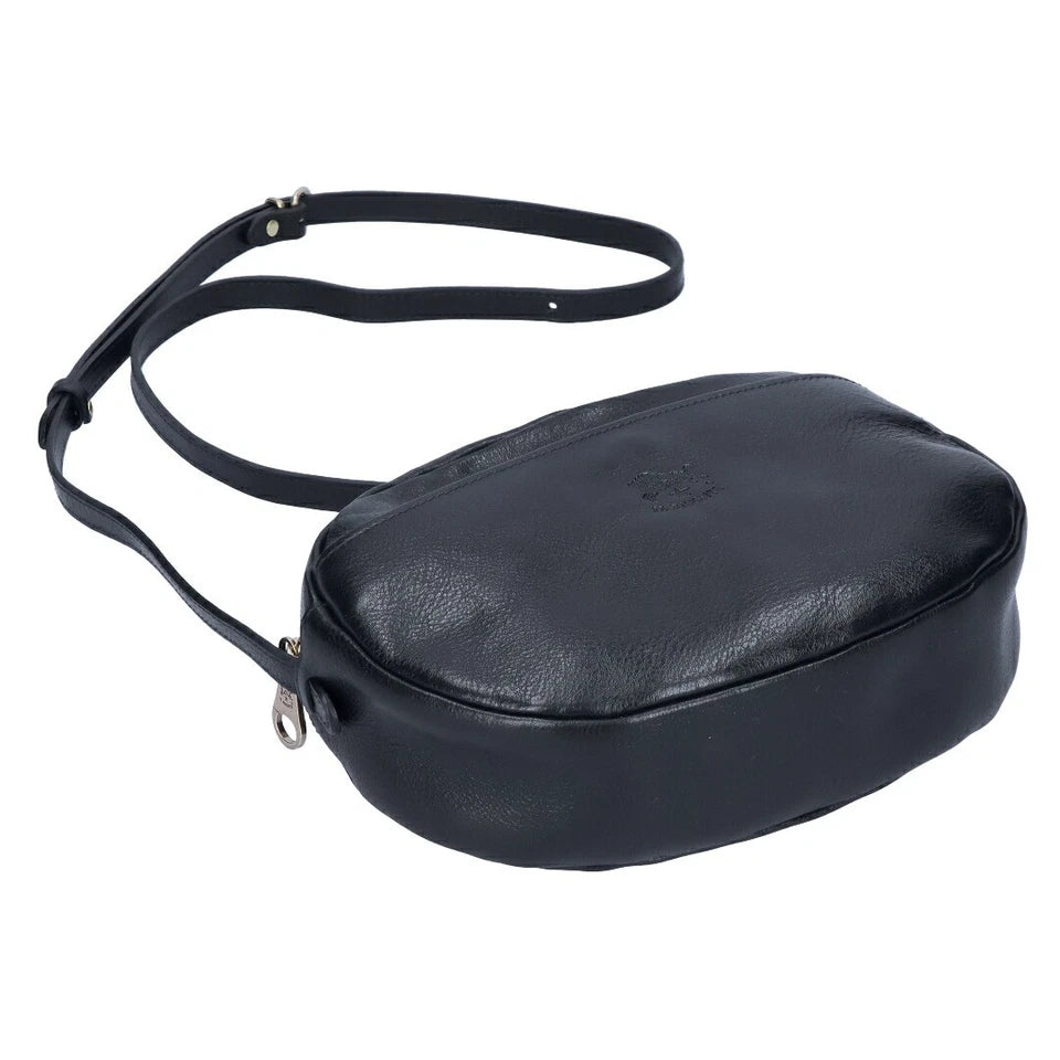 Il Bisonte Nero crossbody bag with minimalist silhouette and adjustable strap.