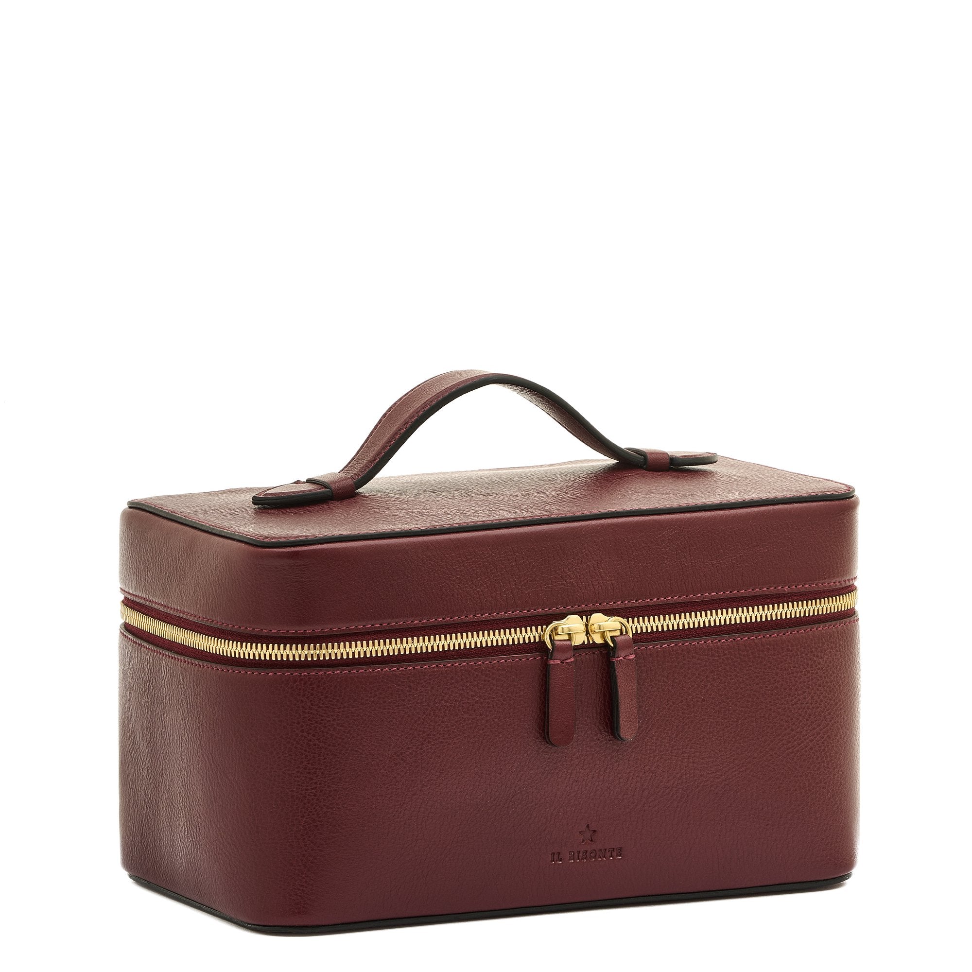 Front view of the Il Bisonte Musa Travel Case in Black Cherry, handmade in Tuscany from vegetable-tanned cowhide leather with a double-slider zip and waterproof lining.