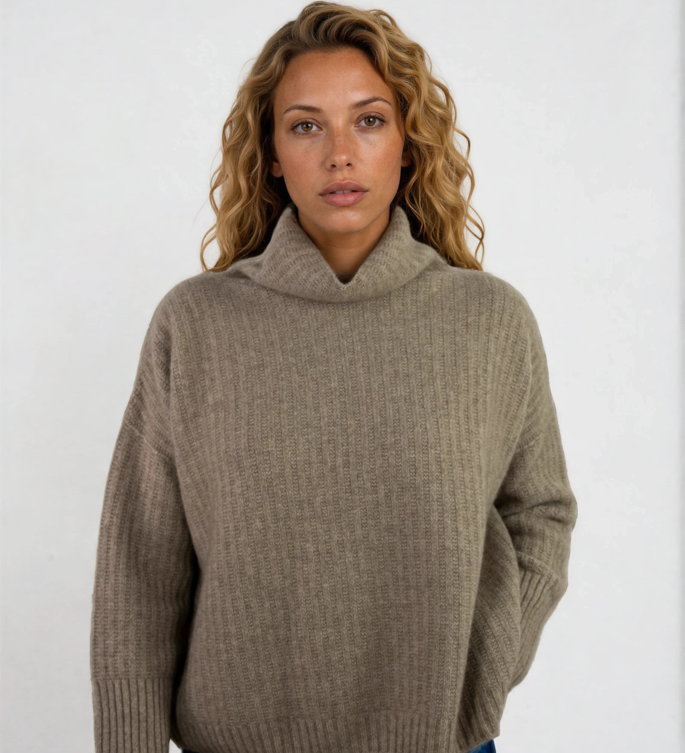 Shaina Scottish Cashmere Turtleneck (Ship-Ready)