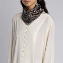 Sabina Savage The Wolf You Feed Silk Twill Scarf 42 – Desert/Dawn