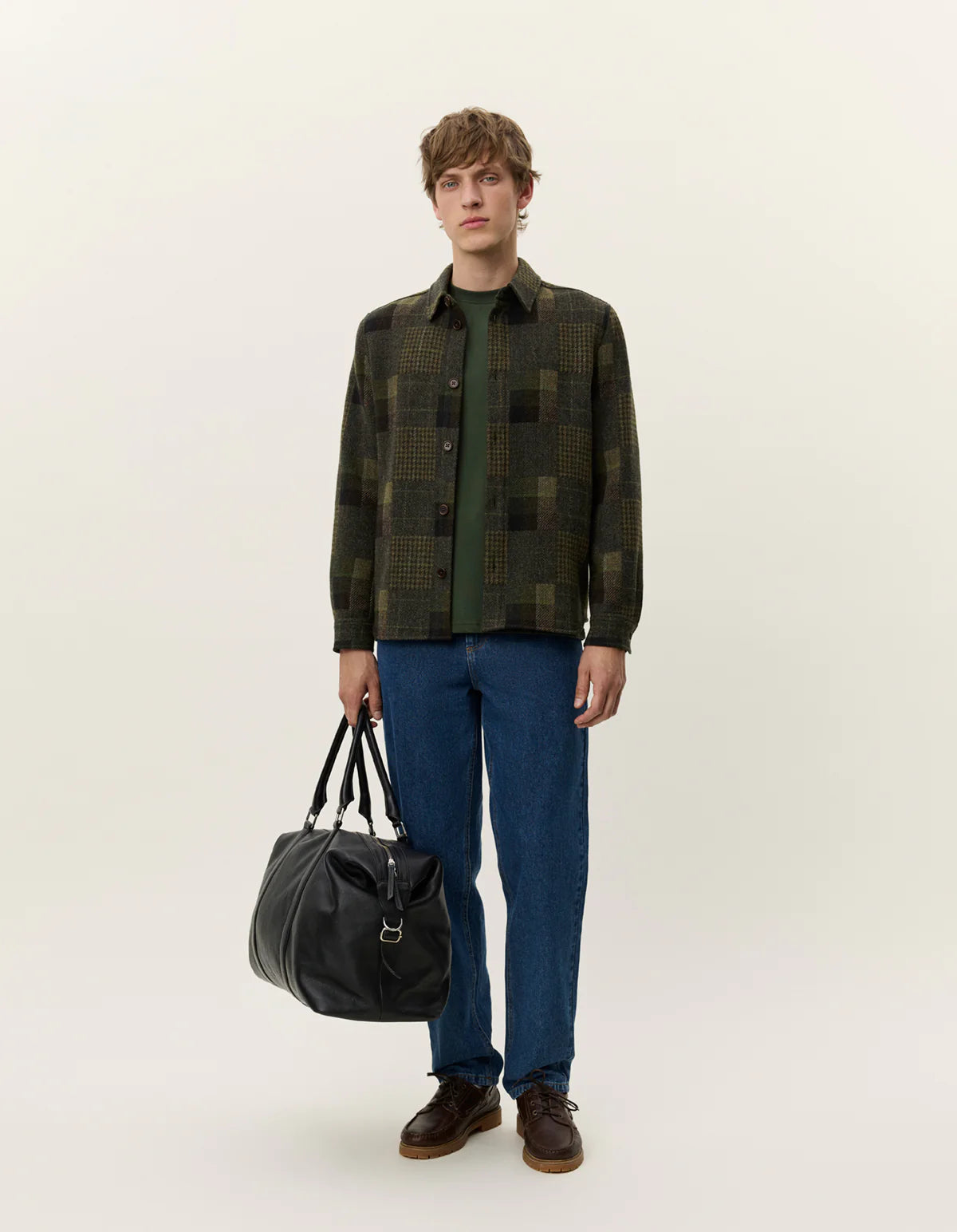 Les Deux Kody Patchwork Wool Overshirt in 100% merino wool, heavyweight men’s overshirt with patchwork design, front view