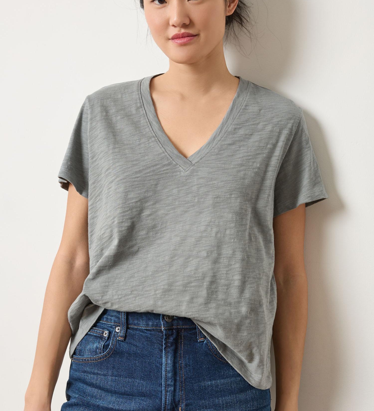Lilla P Boyfriend V-Neck Cotton Slub Tee in Gravel – relaxed fit women’s T-shirt with crossover neckline