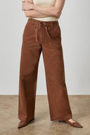 Lilla P Washed Twill Pant in 100% cotton with a long straight-leg silhouette